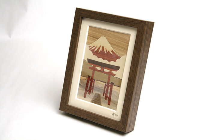 Zougan Fuji and Torii gate – Japanese puzzle box – Hakone Maruyama