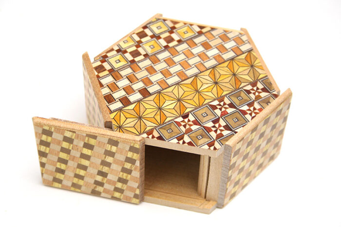 Japanese Puzzle Box 6steps Hexagon Ichimatsu – Japanese puzzle box